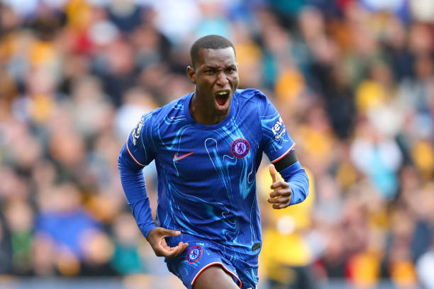 均需仔细斟 均需仔细斟