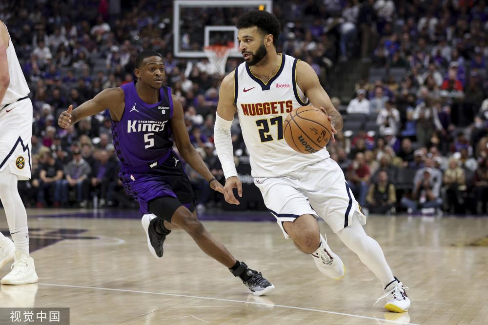 他能在不同 他能在不同