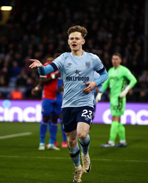 位全能型選 位全能型選